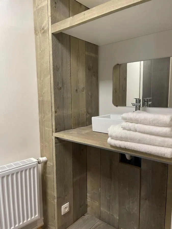 Ruime Luxe Kamer In Centrum Brugge Met Badkamer!